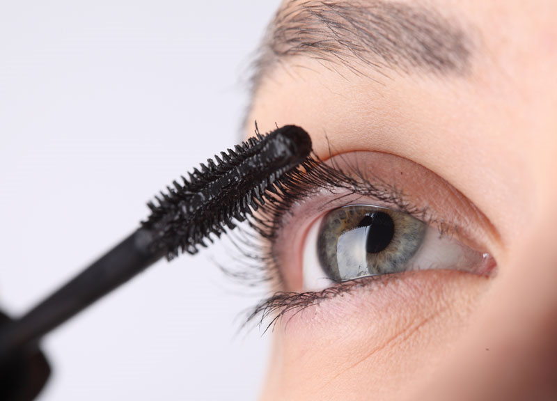 Daily Eyelash Care: How to Keep Them Healthy and Strong